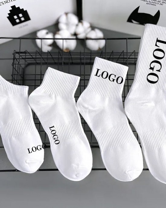 Low MOQ Custom Logo Embroidered High Quality Athletic Socks Knee Crew Sport Socks Athletic Running Socks Athletic Custom